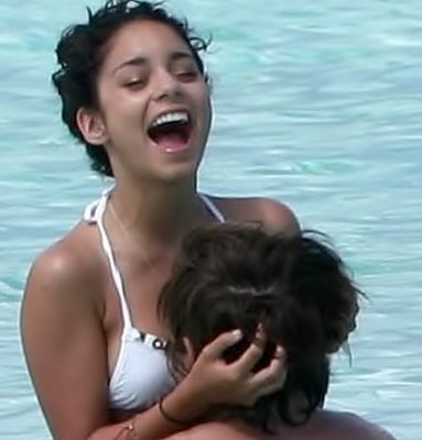 bobby-bones-vanessa-hudgens-vacation-pictures.jpg